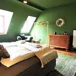 The George - Boutique Style * 维尔茨堡