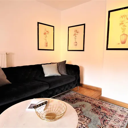 The George - Boutique Style Apartment Würzburg